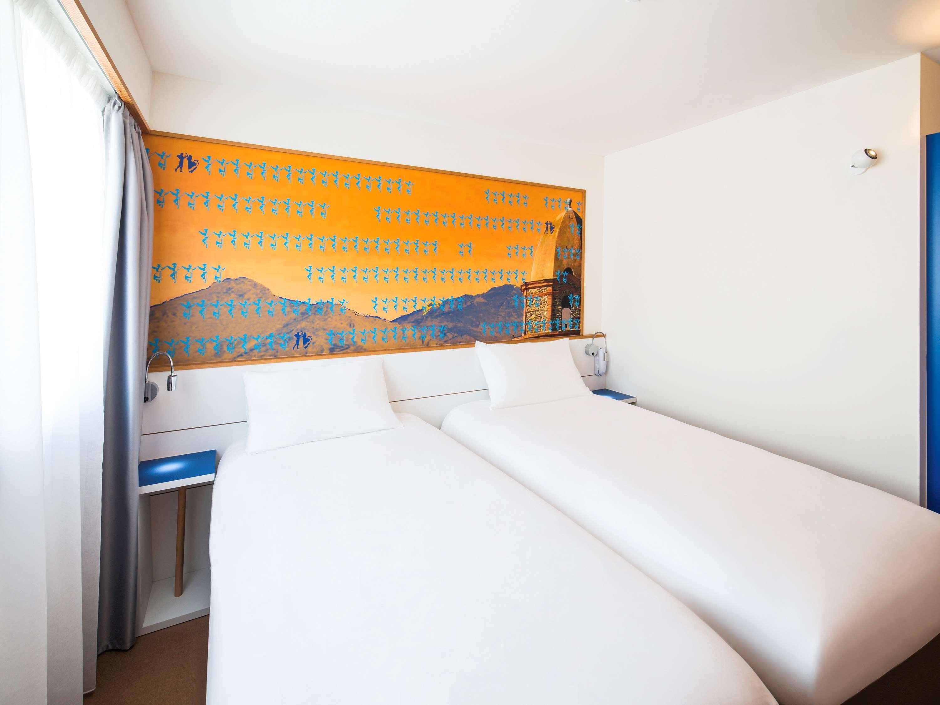 Hotel Ibis Styles Collioure Port Vendres Exterior foto