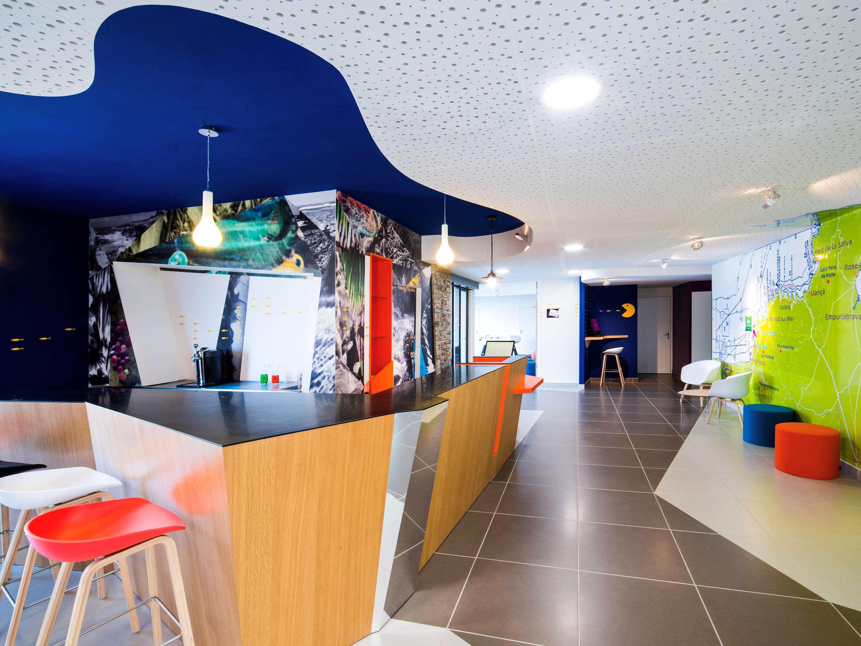 Hotel Ibis Styles Collioure Port Vendres Exterior foto